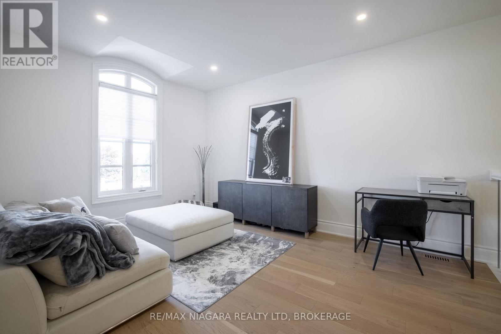 15 Arbourvale Common, St. Catharines, Ontario  L2T 4C5 - Photo 18 - X12488938