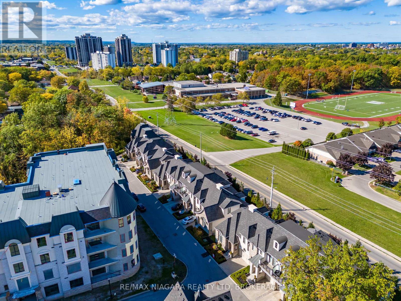 15 Arbourvale Common, St. Catharines, Ontario  L2T 4C5 - Photo 32 - X12488938