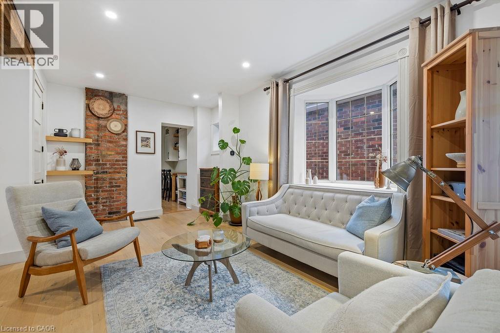 2 1/2 East 23rd Street, Hamilton, Ontario  L8V 2W6 - Photo 1 - 40782622