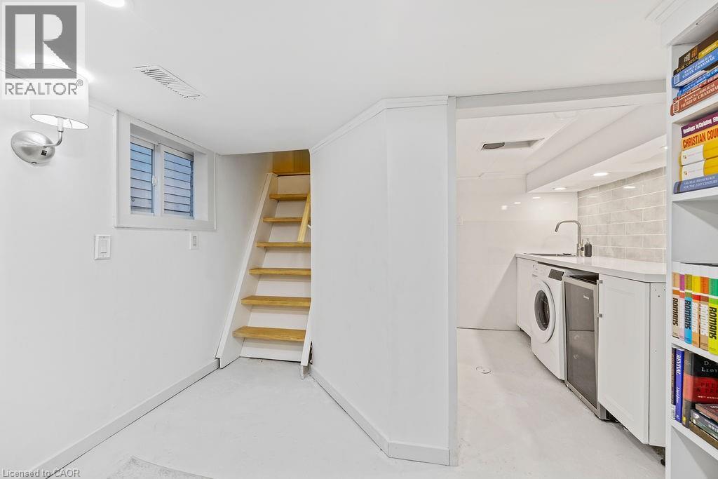 2 1/2 East 23rd Street, Hamilton, Ontario  L8V 2W6 - Photo 13 - 40782622