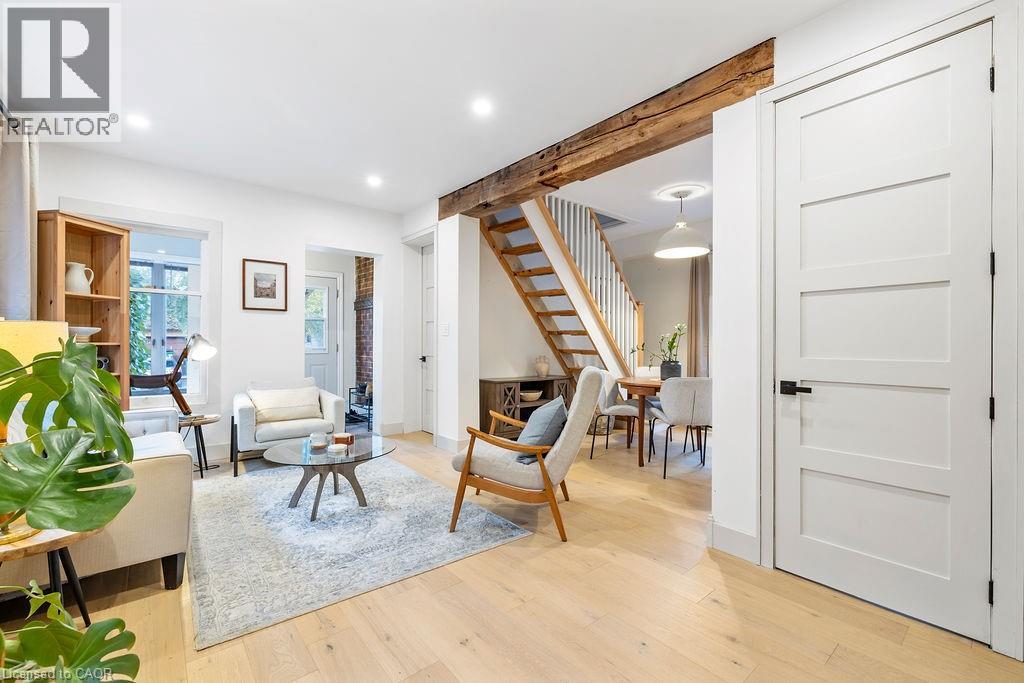 2 1/2 East 23rd Street, Hamilton, Ontario  L8V 2W6 - Photo 4 - 40782622