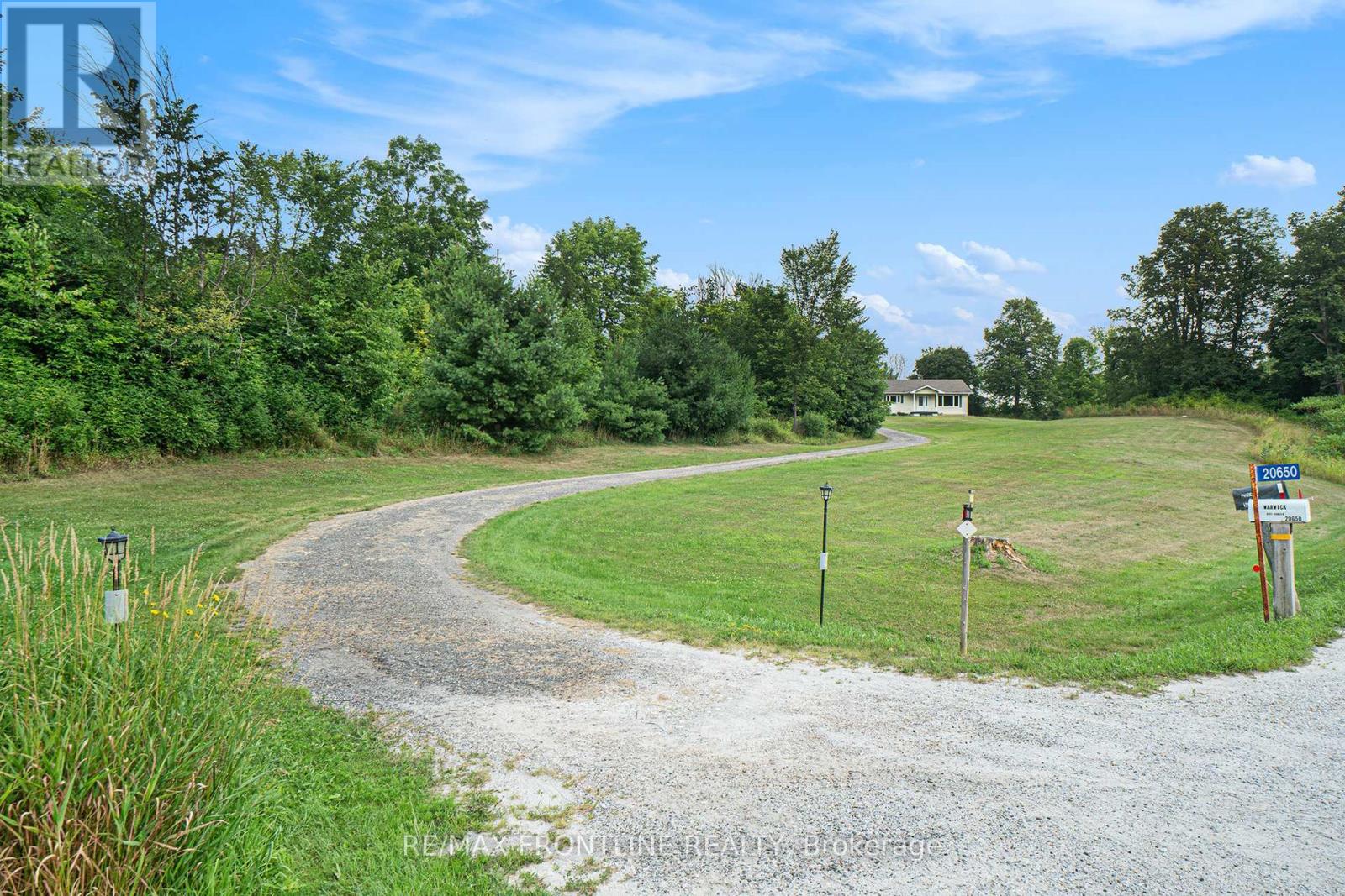20650 Hwy 7 Highway, Tay Valley, Ontario  K0H 2B0 - Photo 24 - X12488642
