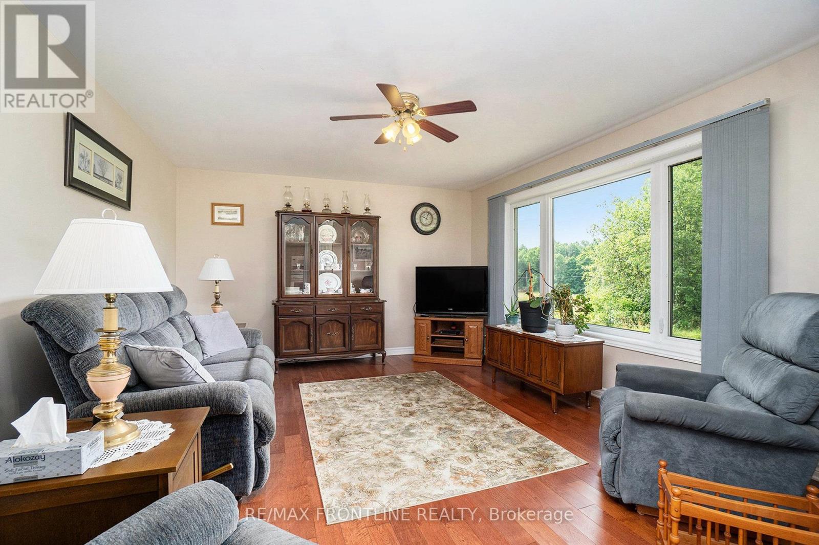 20650 Hwy 7 Highway, Tay Valley, Ontario  K0H 2B0 - Photo 7 - X12488642