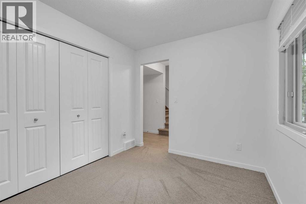 131 Legacy Point Se, Calgary, Alberta  T2X 3Z3 - Photo 12 - A2203460