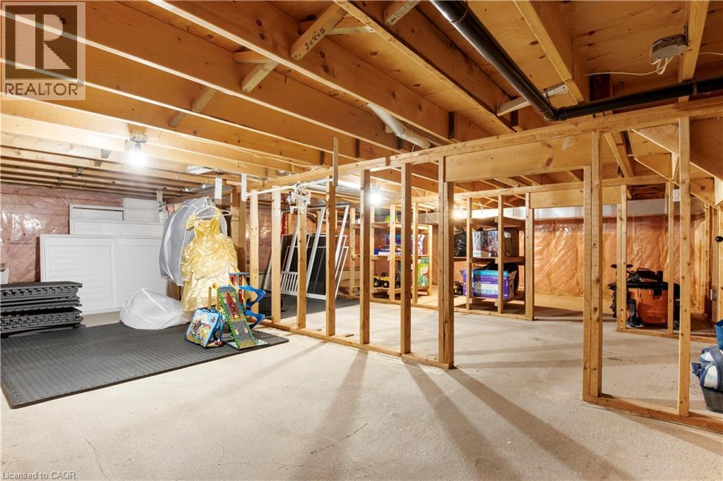 427 Dansbury Drive, Waterloo, Ontario  N2K 3X9 - Photo 37 - 40780657