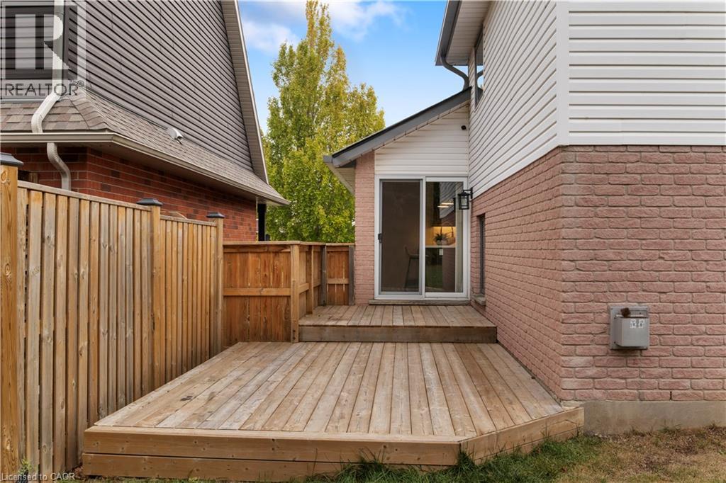 427 Dansbury Drive, Waterloo, Ontario  N2K 3X9 - Photo 39 - 40780657