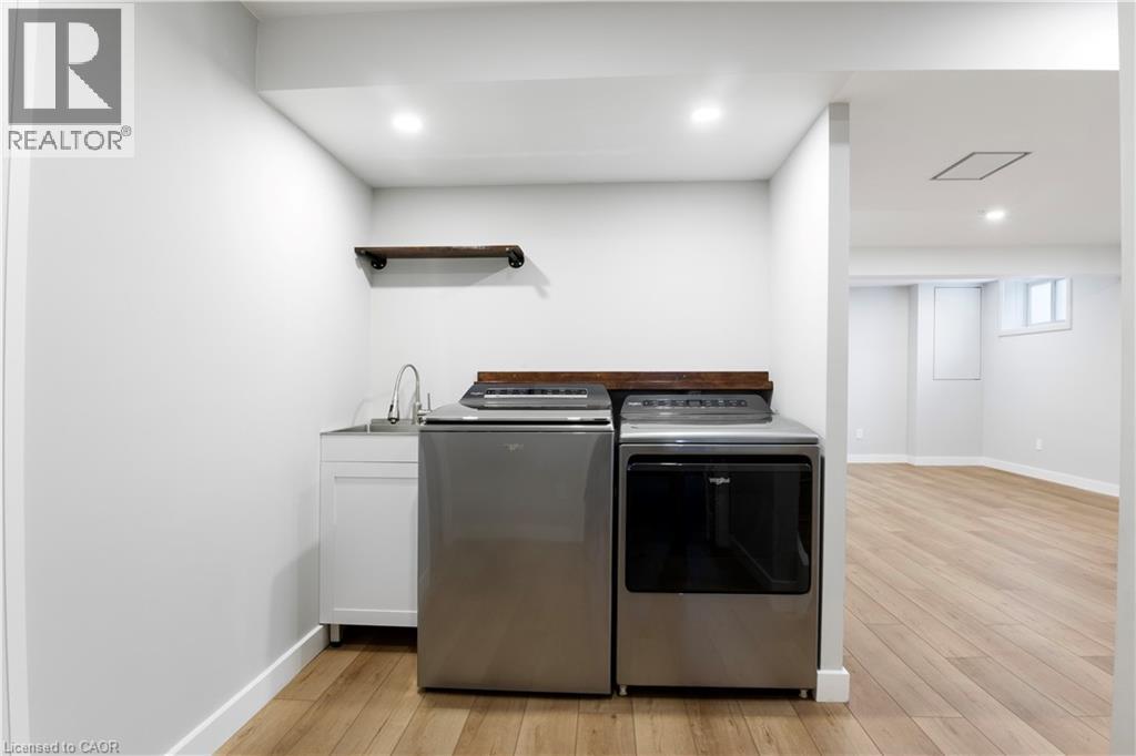 427 Dansbury Drive, Waterloo, Ontario  N2K 3X9 - Photo 36 - 40780657