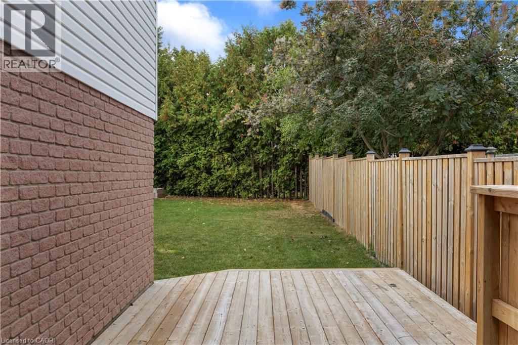 427 Dansbury Drive, Waterloo, Ontario  N2K 3X9 - Photo 38 - 40780657
