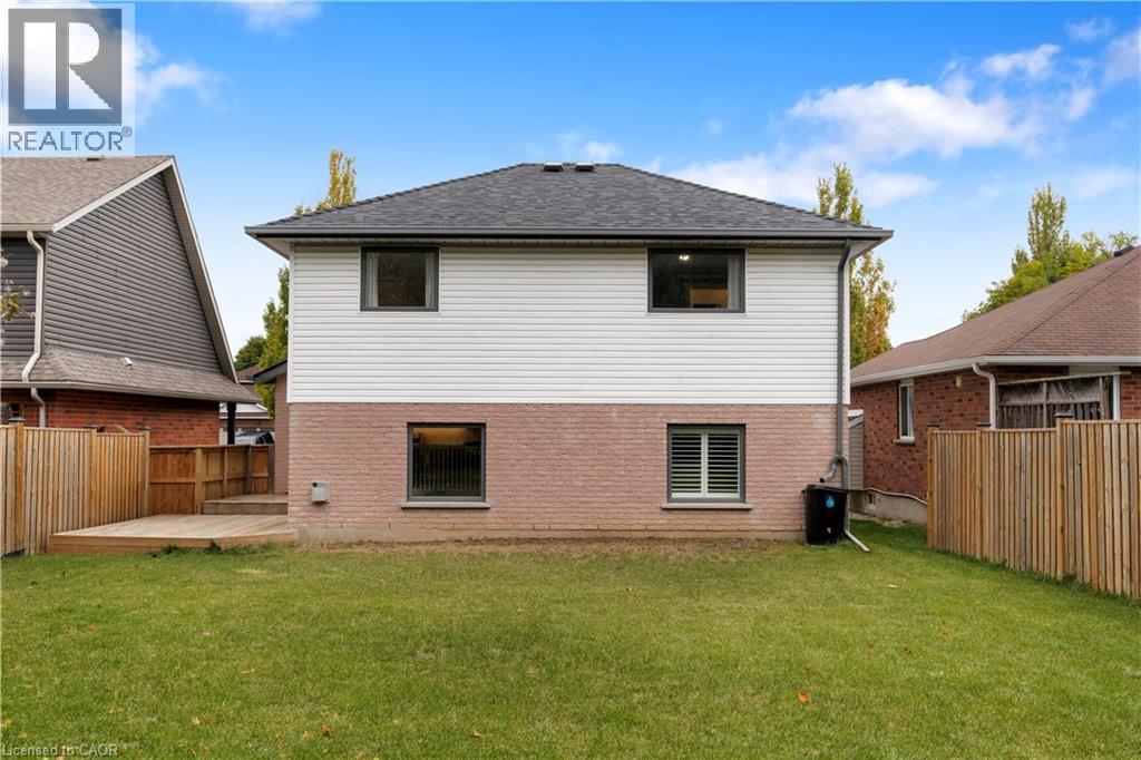 427 Dansbury Drive, Waterloo, Ontario  N2K 3X9 - Photo 40 - 40780657