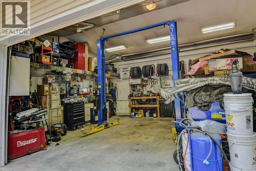 623 Lake Simcoe Close Se, Calgary, Alberta  T2J 5H7 - Photo 37 - A2229311