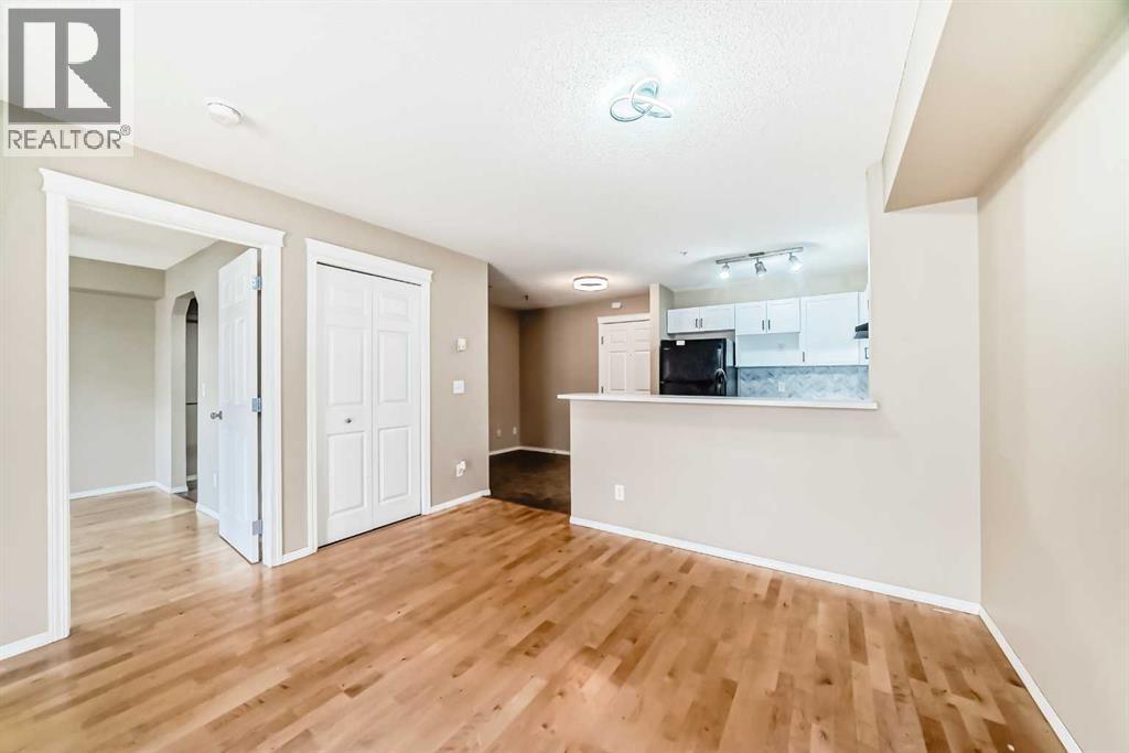 8106, 70 Panamount Drive Nw, Calgary, Alberta  T3K 6L7 - Photo 12 - A2255150
