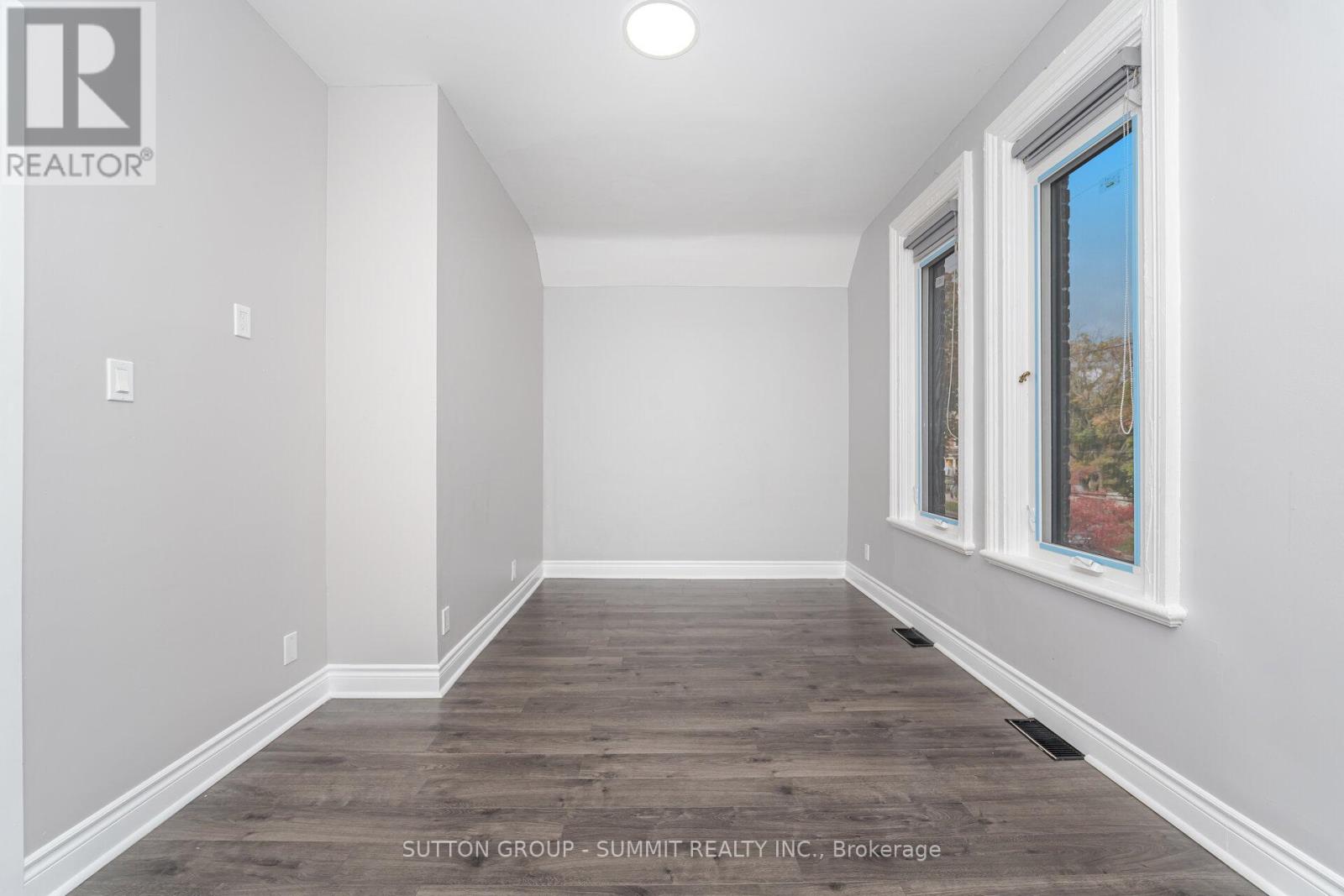 10 Pearl Street, Brantford, Ontario  N3T 3N4 - Photo 23 - X12480909