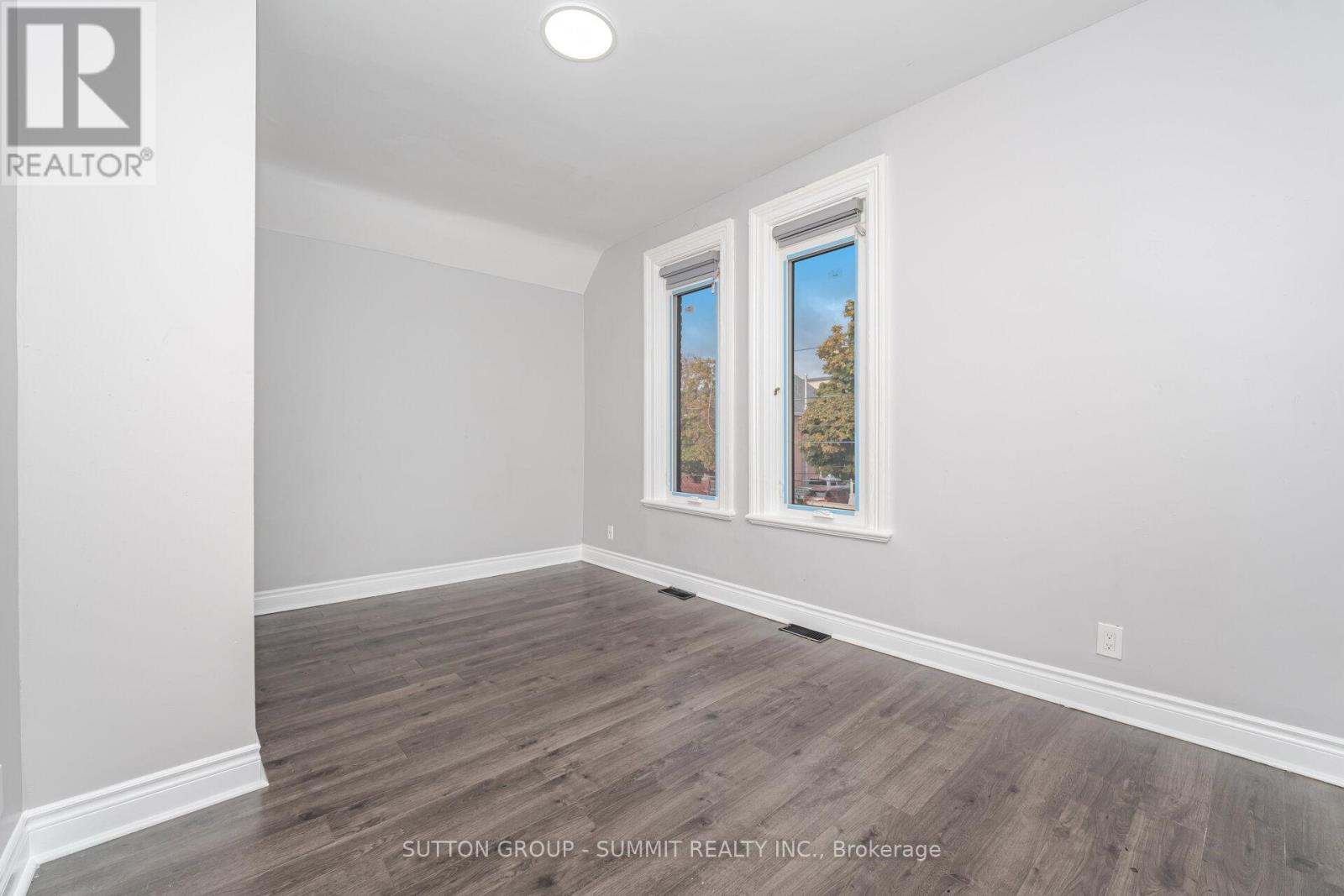 10 Pearl Street, Brantford, Ontario  N3T 3N4 - Photo 22 - X12480909