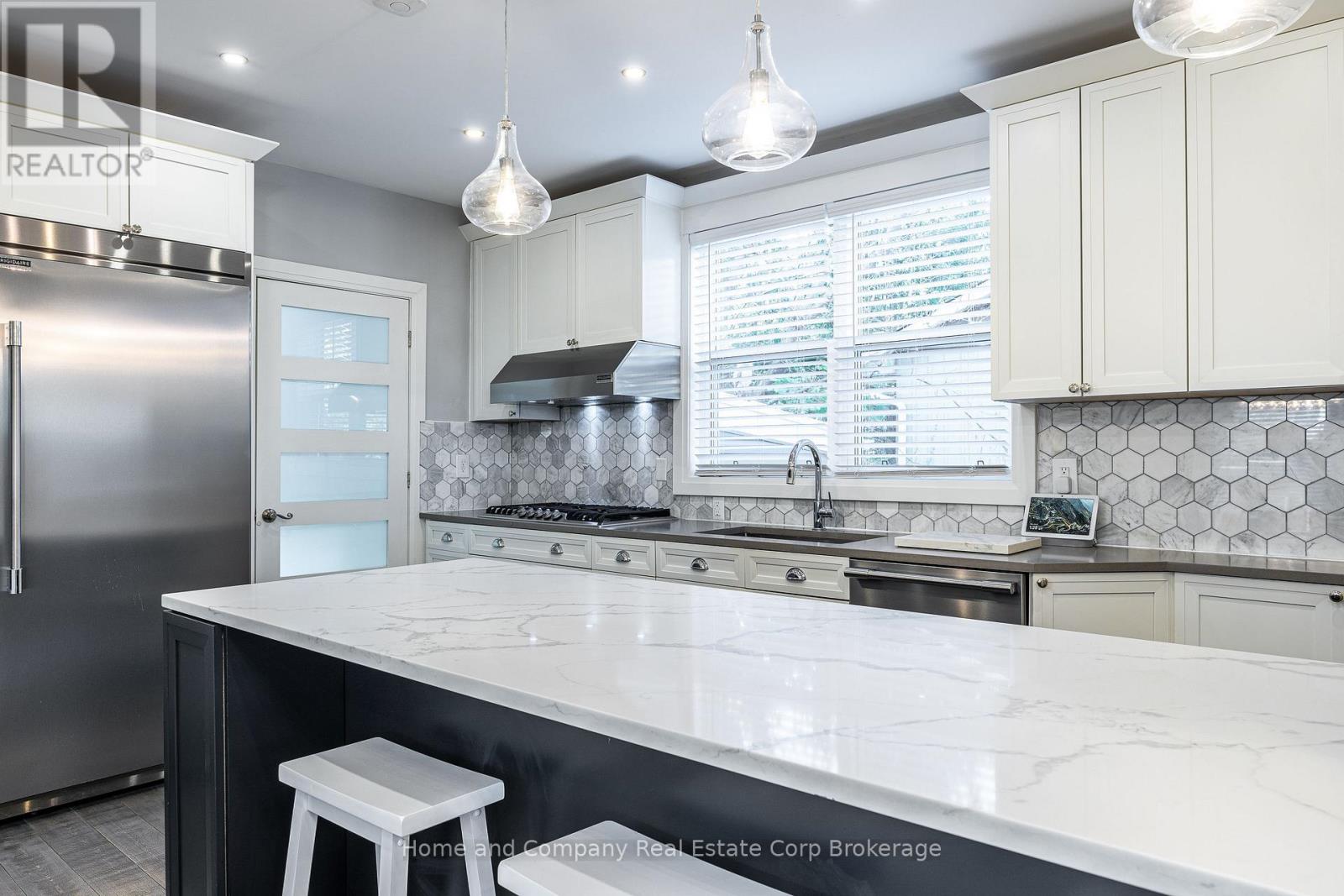 137 Water Street, Stratford, Ontario  N5A 3C3 - Photo 11 - X12487792