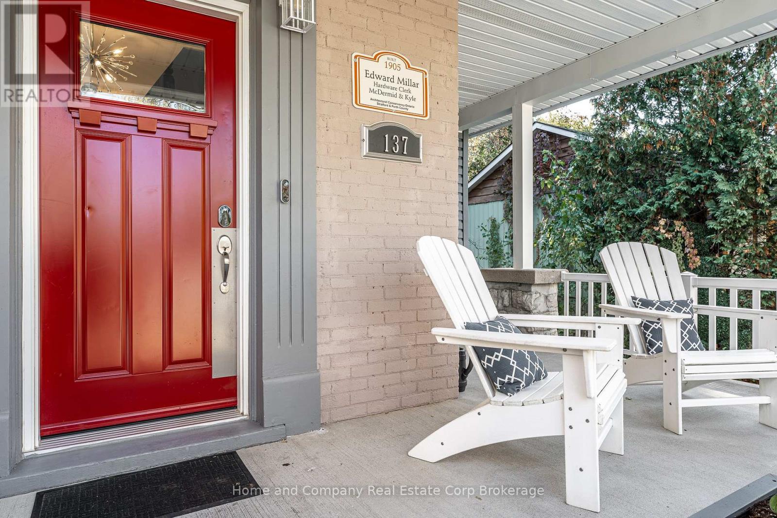 137 Water Street, Stratford, Ontario  N5A 3C3 - Photo 2 - X12487792