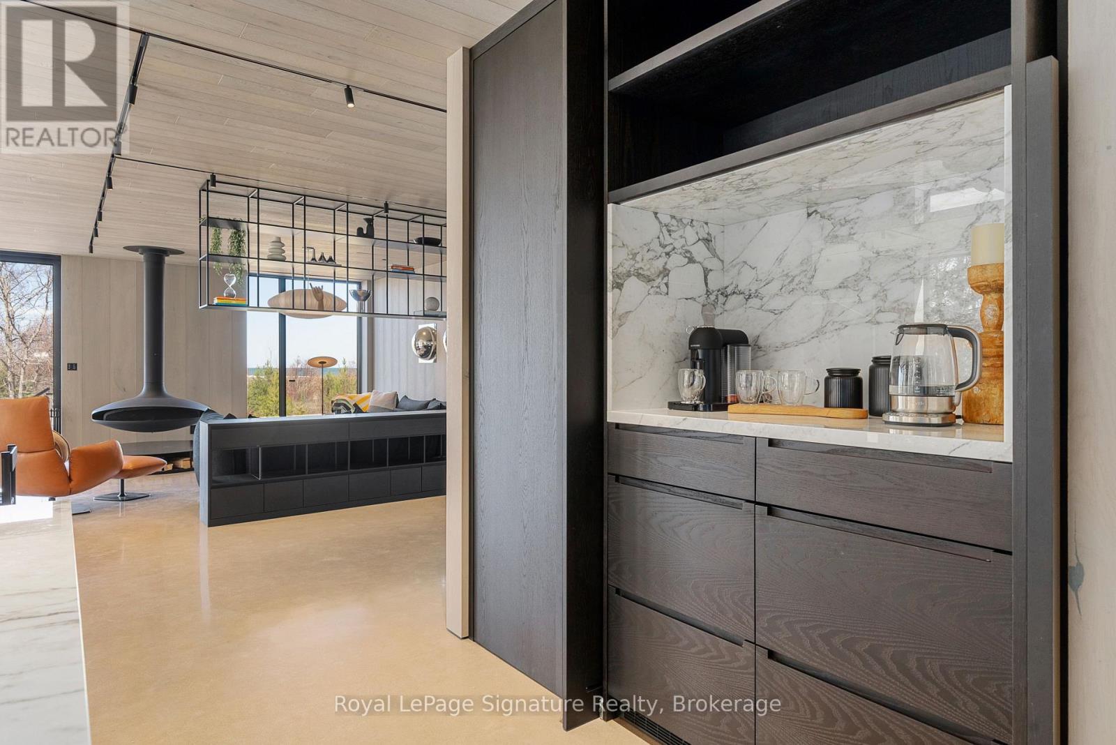 120 Sebastian Street, Blue Mountains, Ontario  N0H 1J0 - Photo 18 - X12487816