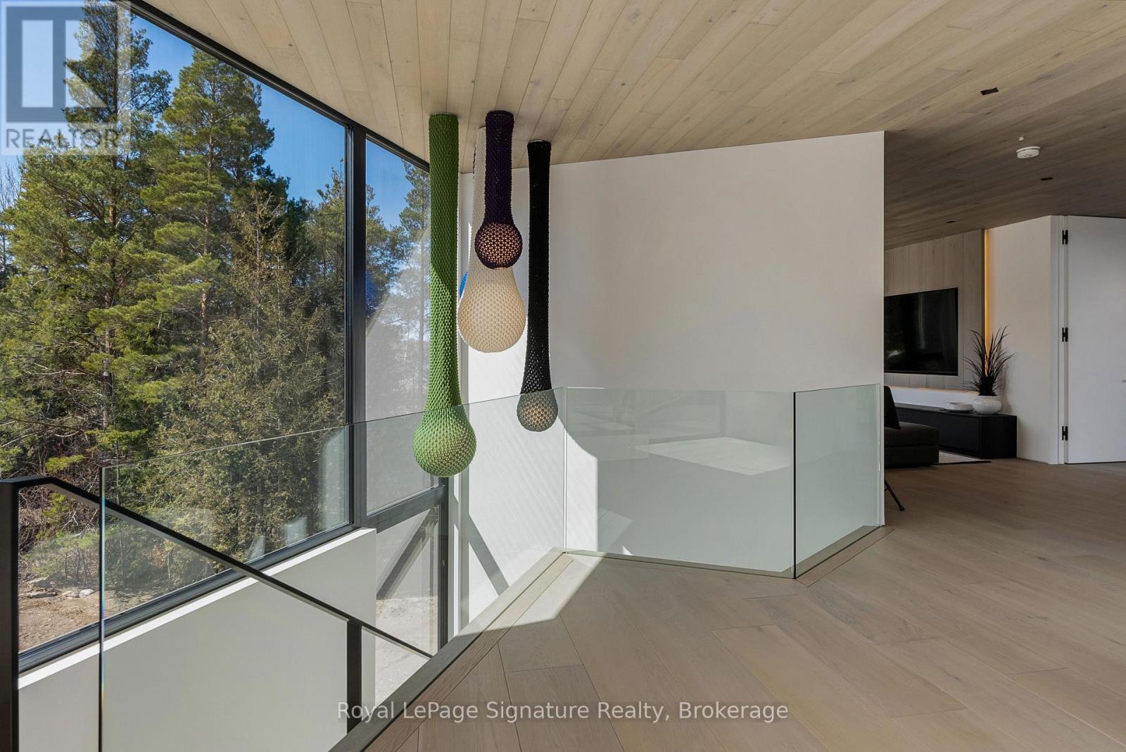 120 Sebastian Street, Blue Mountains, Ontario  N0H 1J0 - Photo 25 - X12487816