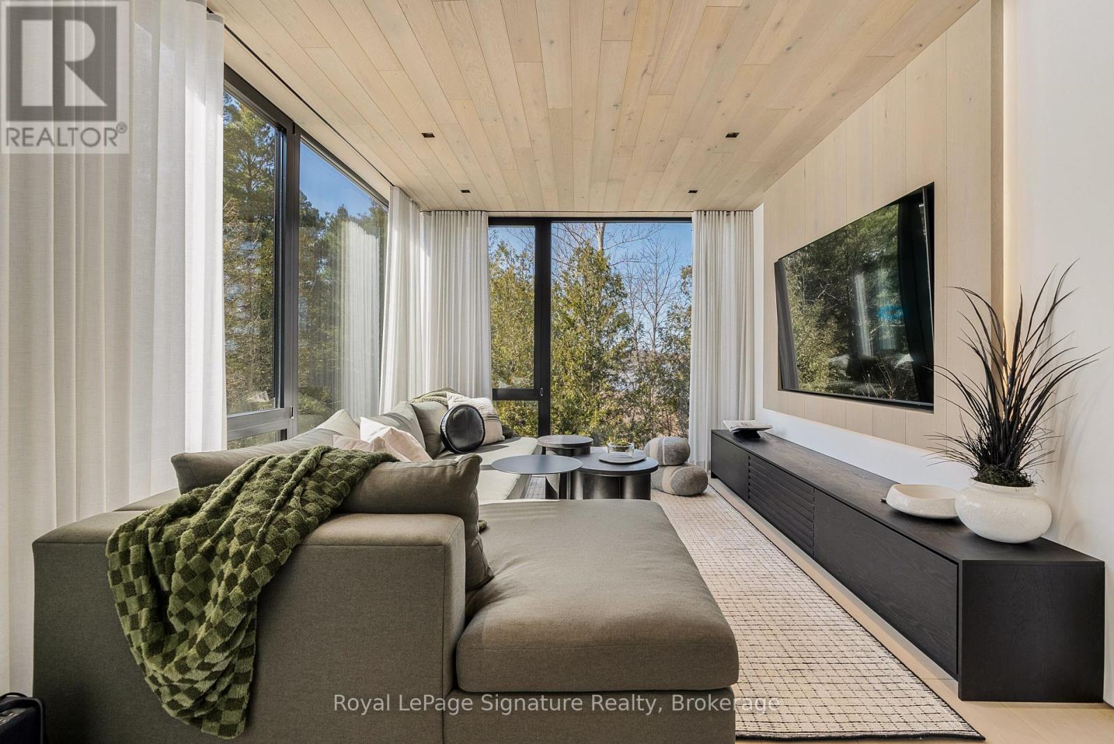 120 Sebastian Street, Blue Mountains, Ontario  N0H 1J0 - Photo 27 - X12487816