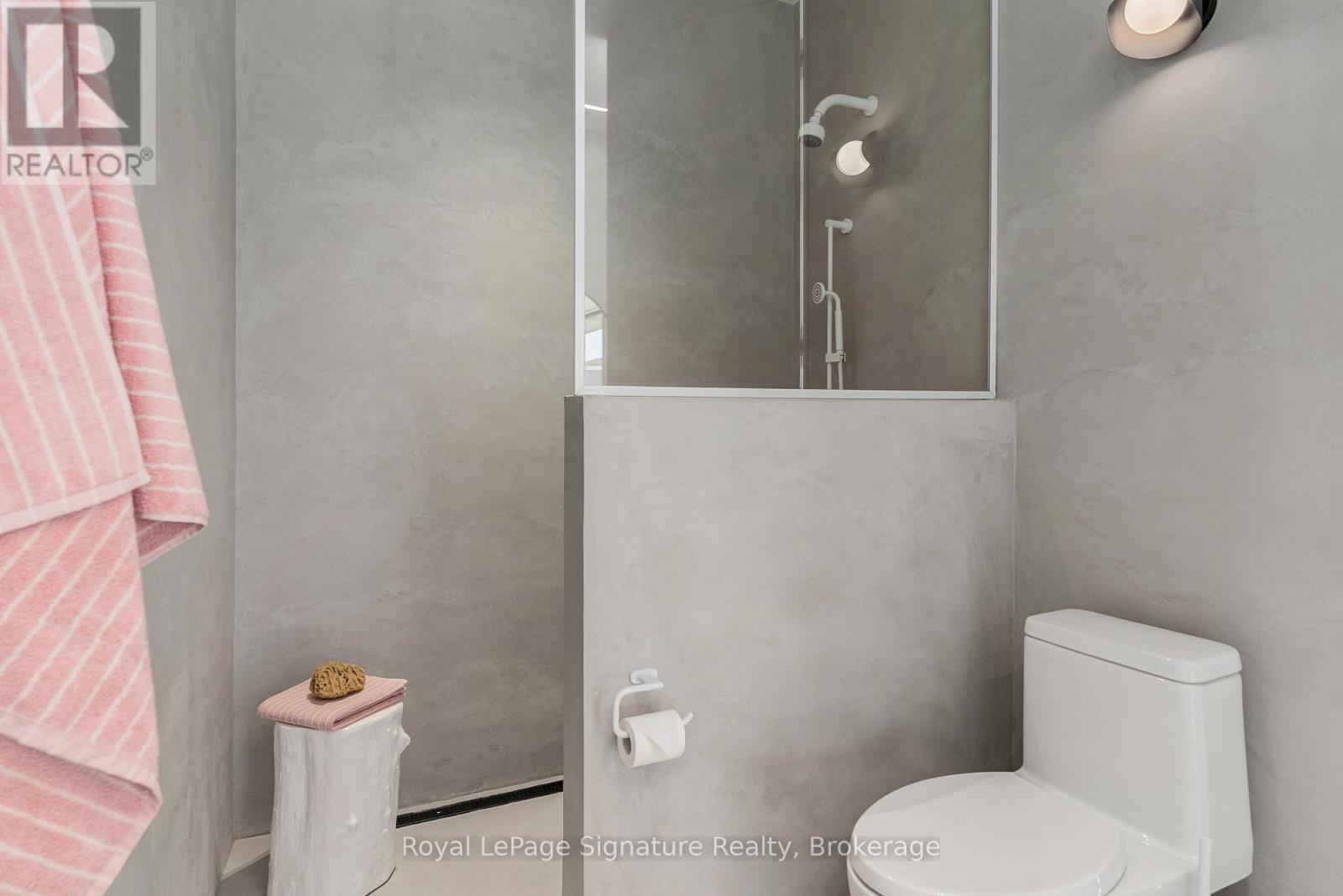 120 Sebastian Street, Blue Mountains, Ontario  N0H 1J0 - Photo 39 - X12487816