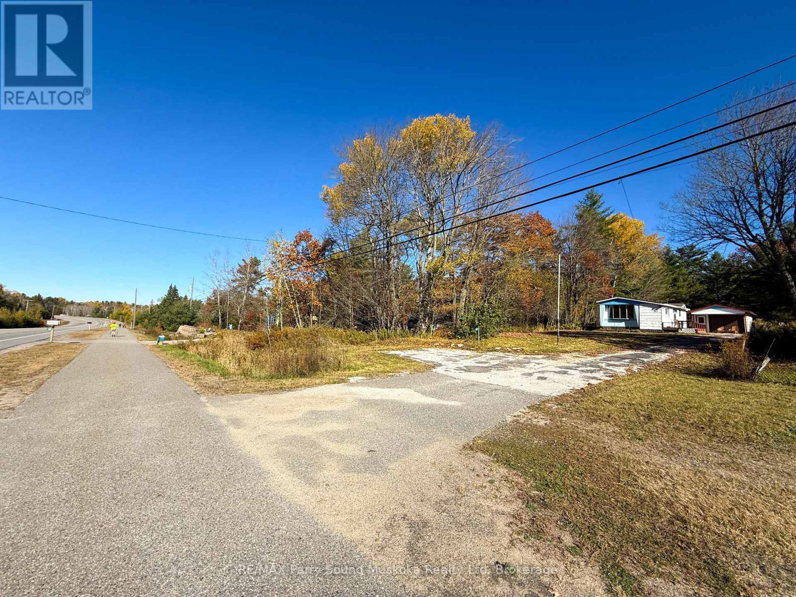 165 Nobel Road, Mcdougall, Ontario  P2A 2W9 - Photo 3 - X12488148