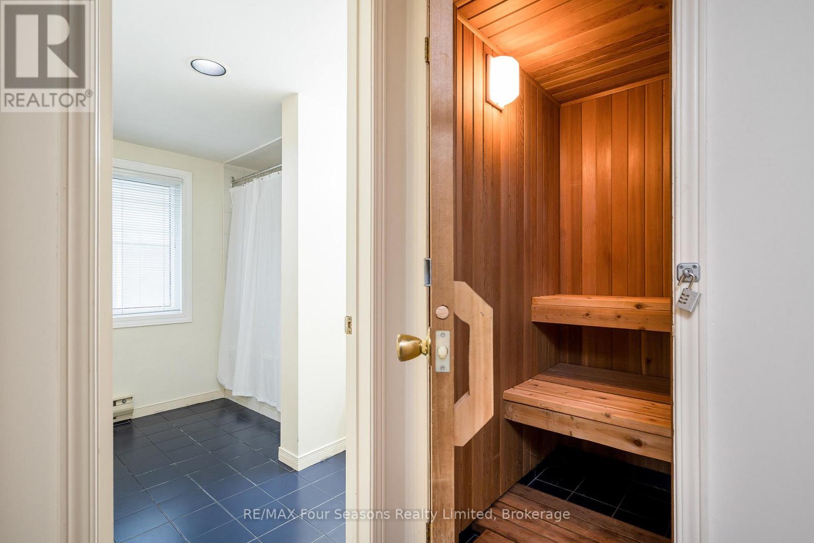 113 - 107 Wintergreen Place, Blue Mountains, Ontario  L9Y 0P8 - Photo 24 - X12488504