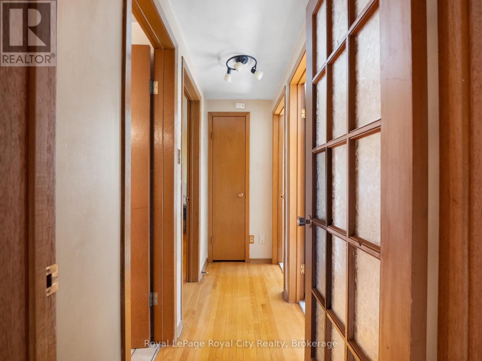 48 Glenbrook Drive, Guelph, Ontario  N1E 1A9 - Photo 19 - X12488664