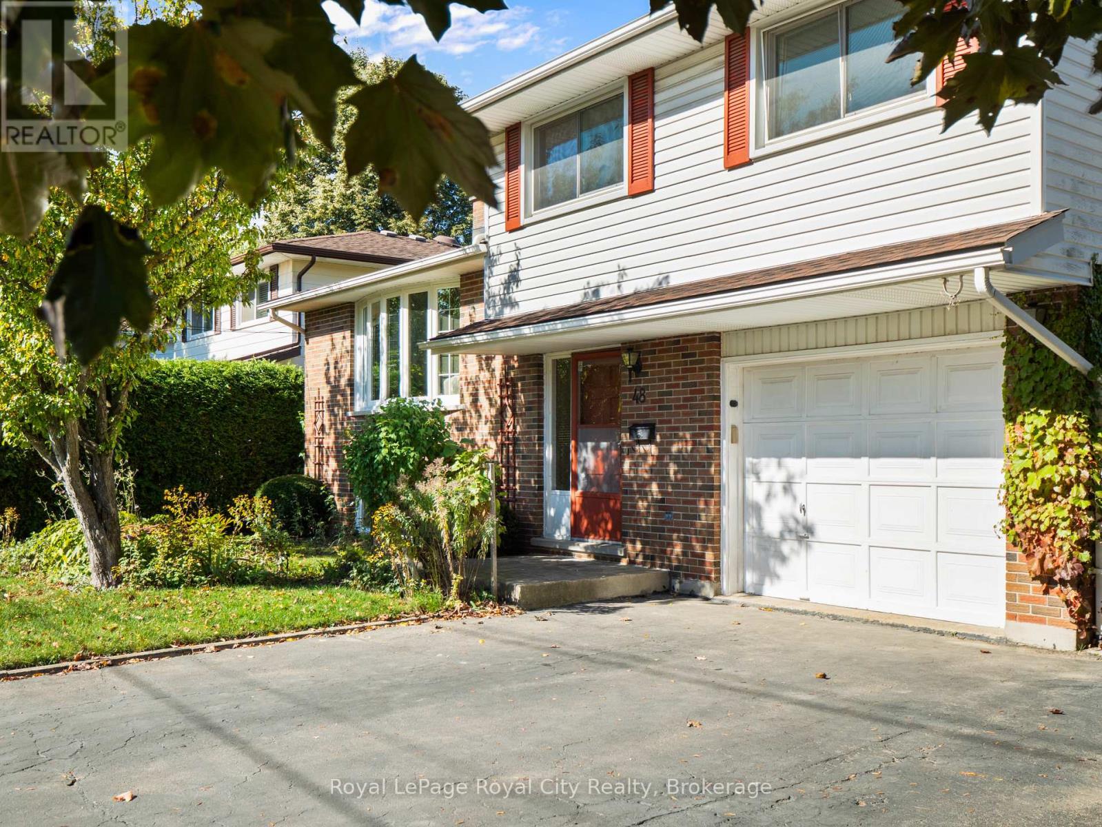 48 Glenbrook Drive, Guelph, Ontario  N1E 1A9 - Photo 3 - X12488664