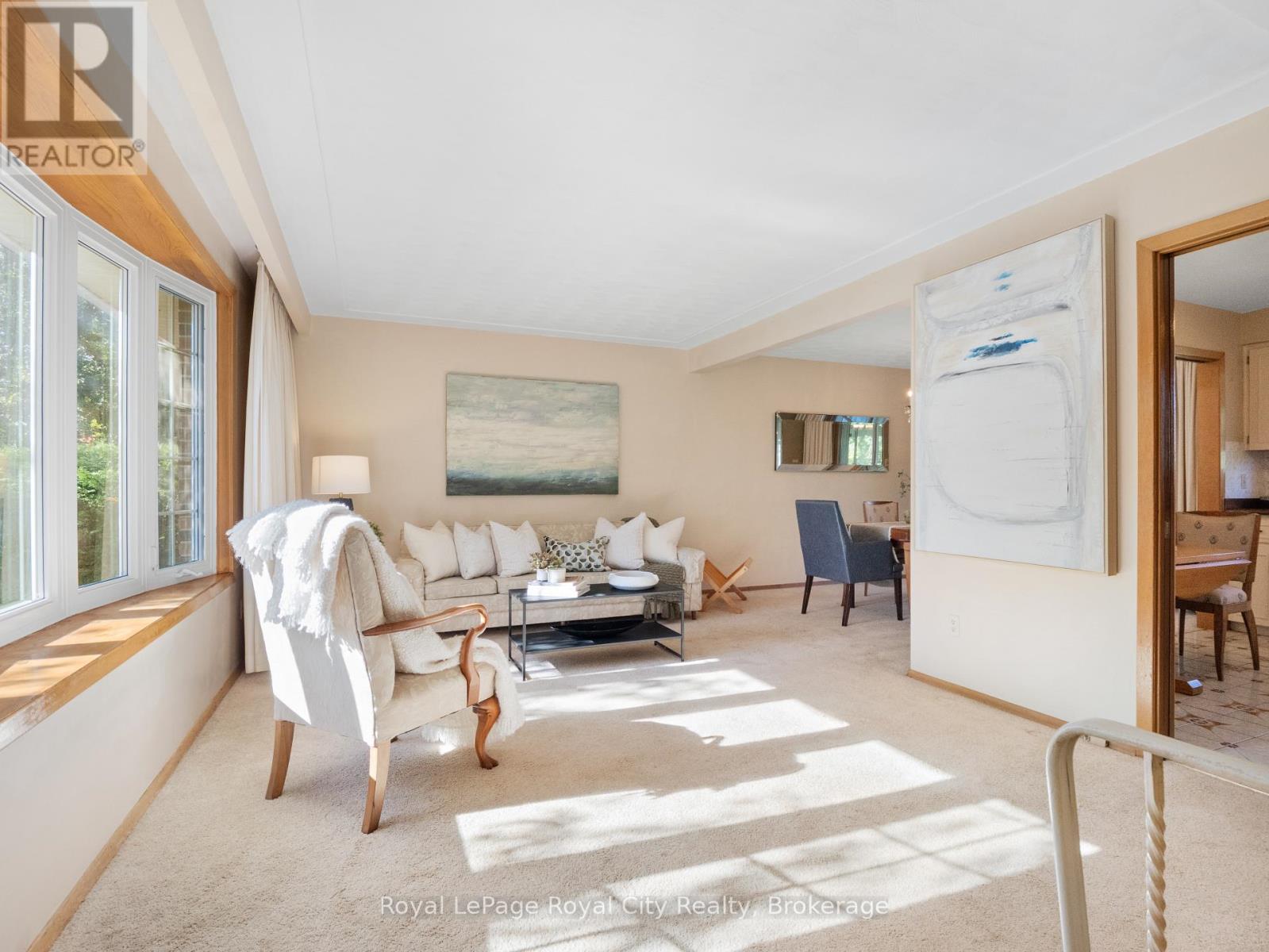 48 Glenbrook Drive, Guelph, Ontario  N1E 1A9 - Photo 7 - X12488664