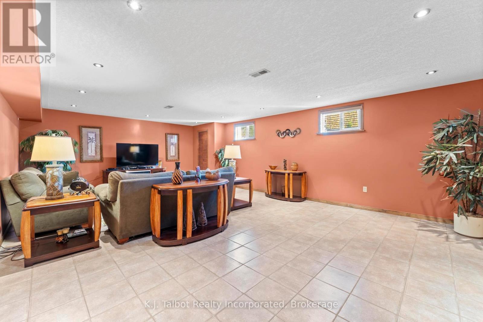 370 Eldon Street S, Goderich, Ontario  N7A 4K7 - Photo 41 - X12488820