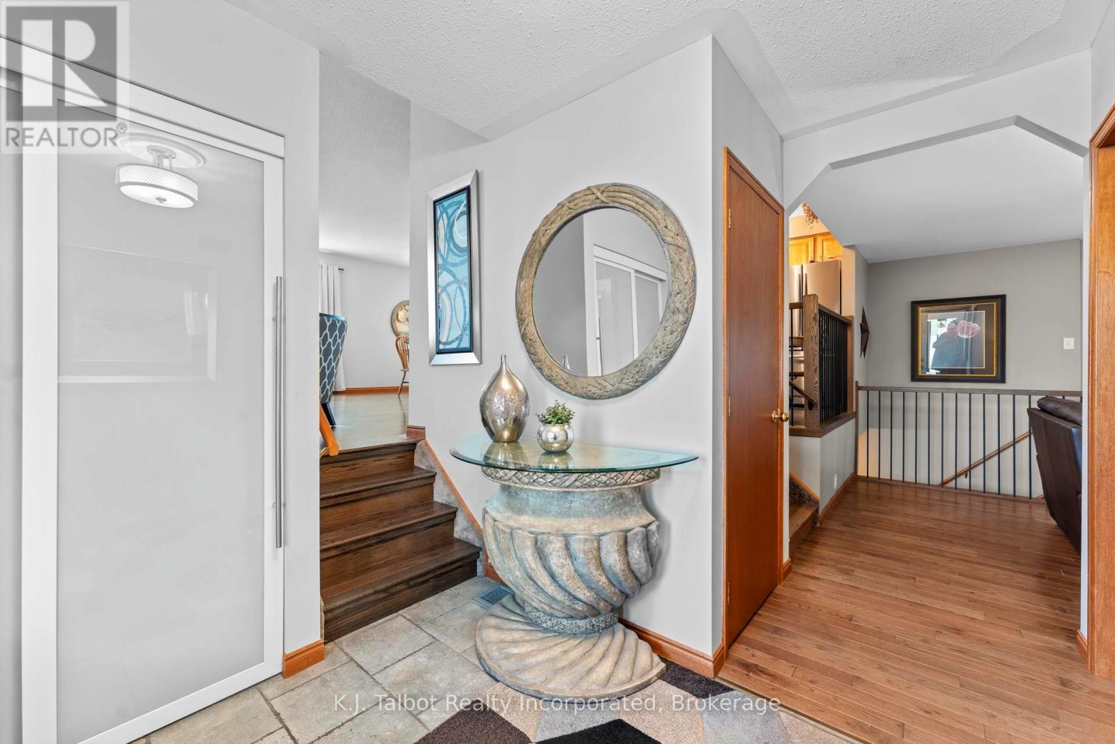 370 Eldon Street S, Goderich, Ontario  N7A 4K7 - Photo 7 - X12488820