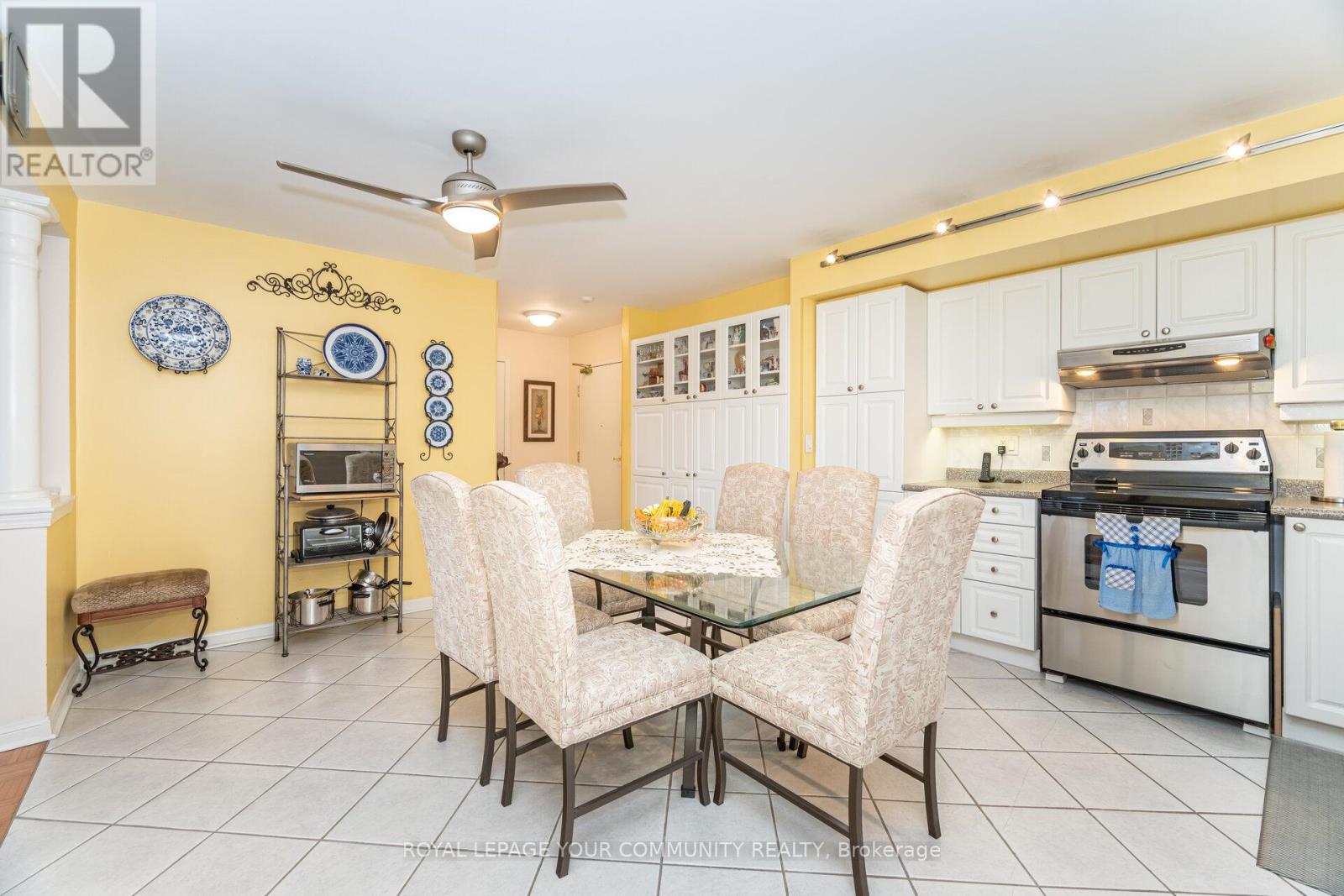 218 - 2500 Rutherford Road, Vaughan, Ontario  L4K 5N7 - Photo 10 - N12487454