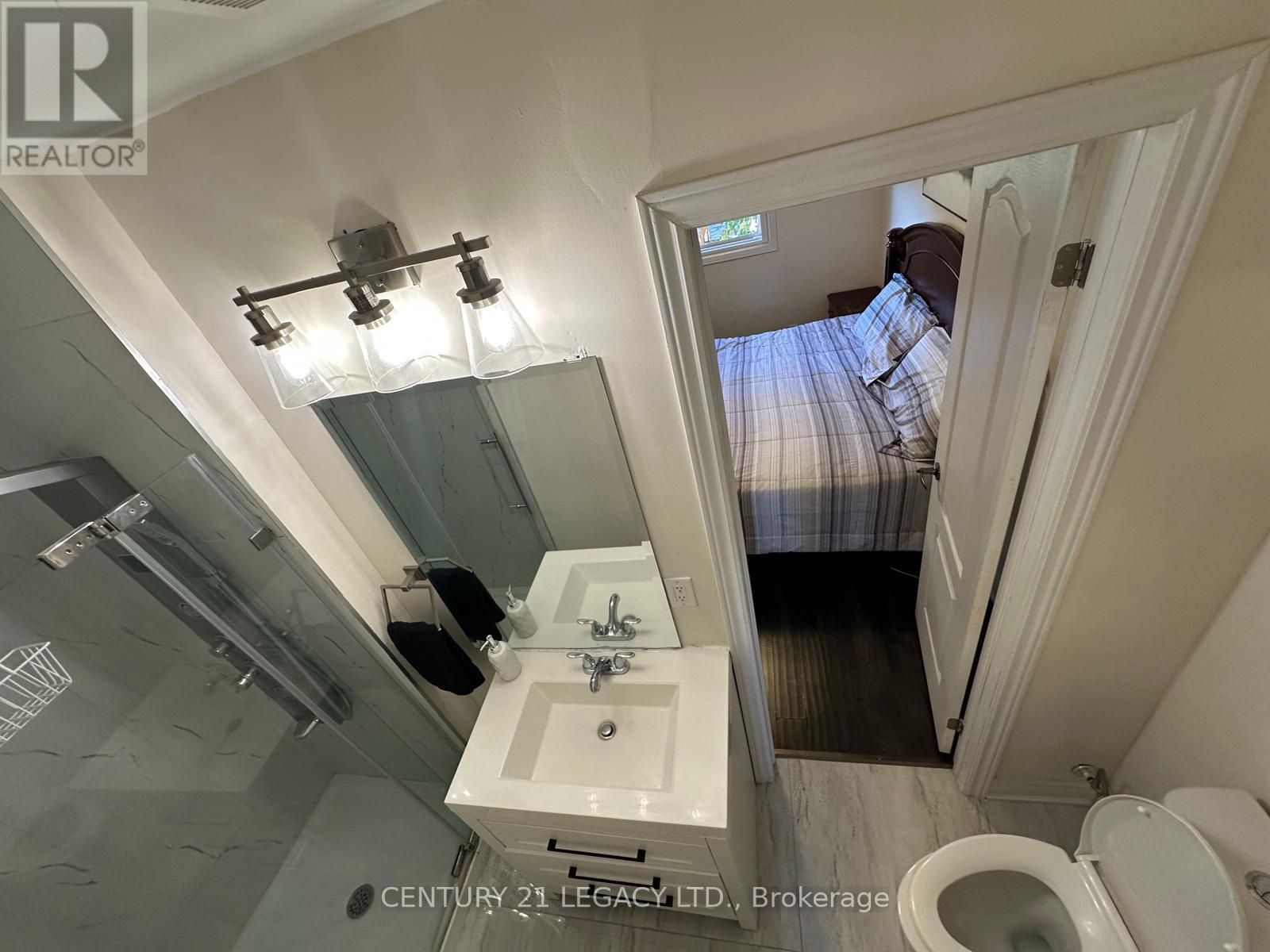 30 Diane Court, Brampton, Ontario  L6Y 3E2 - Photo 30 - W12477518