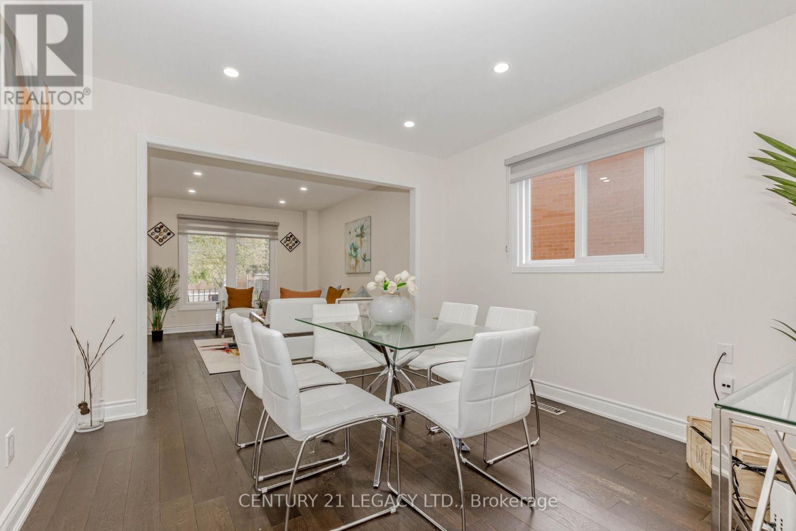 30 Diane Court, Brampton, Ontario  L6Y 3E2 - Photo 12 - W12477518