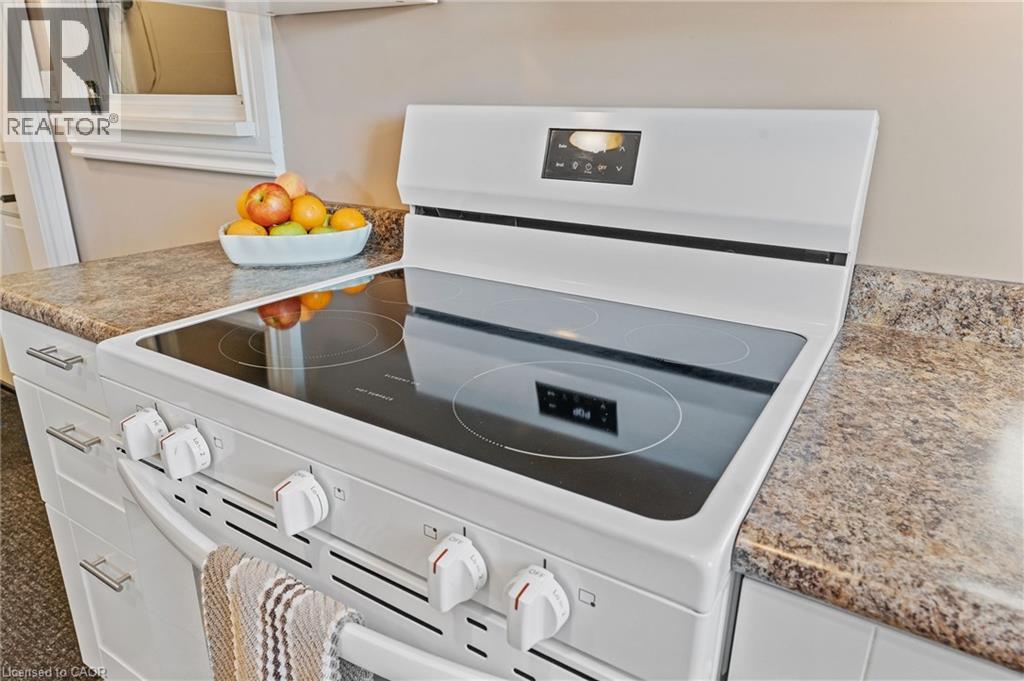 18 Laidlaw Street, Hagersville, Ontario  N0A 1H0 - Photo 15 - 40784252