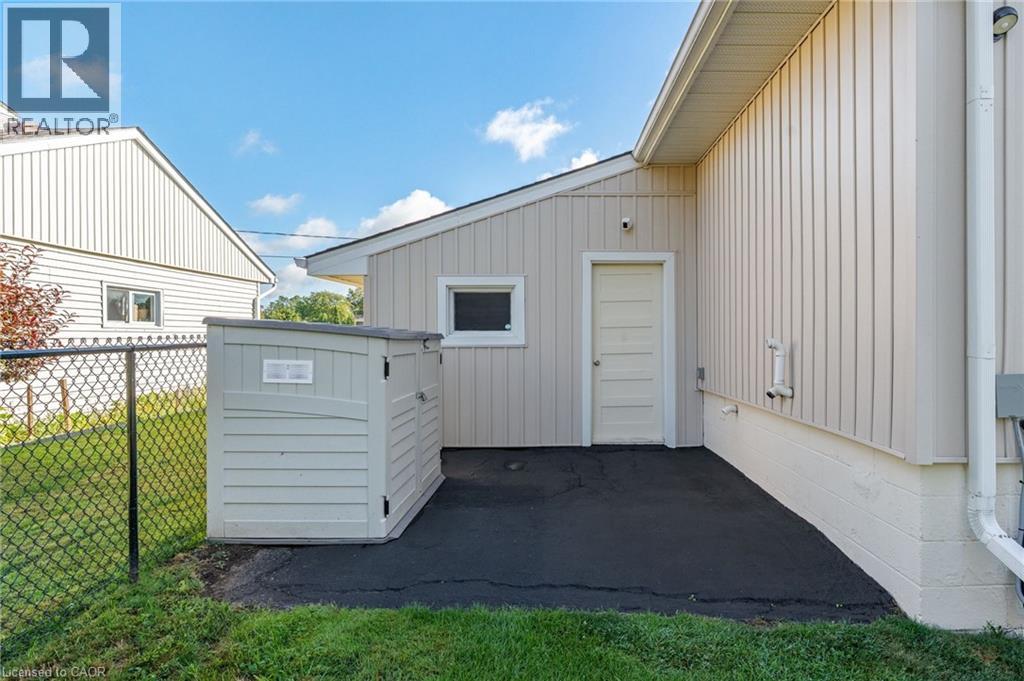 18 Laidlaw Street, Hagersville, Ontario  N0A 1H0 - Photo 33 - 40784252