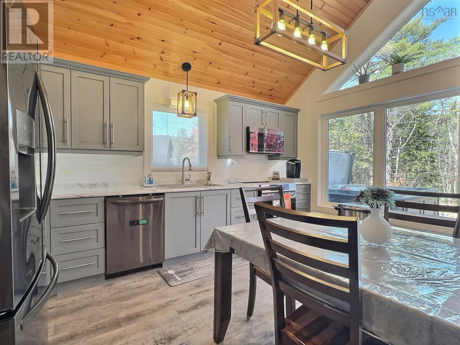 53 281 Meek Arm Trail, Mount Uniacke, Nova Scotia  B0N 1Z0 - Photo 4 - 202525878