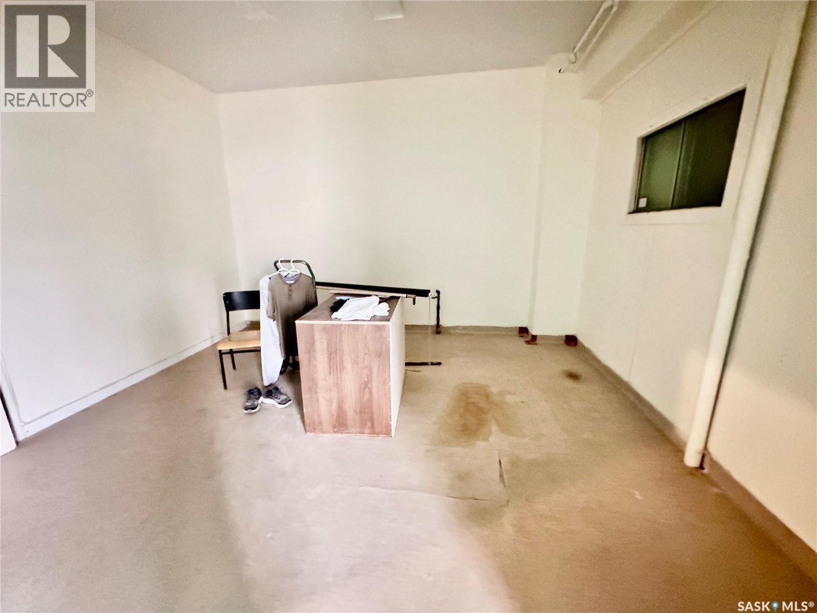 221 D Avenue S, Saskatoon, Saskatchewan  S7M 1P8 - Photo 7 - SK022011