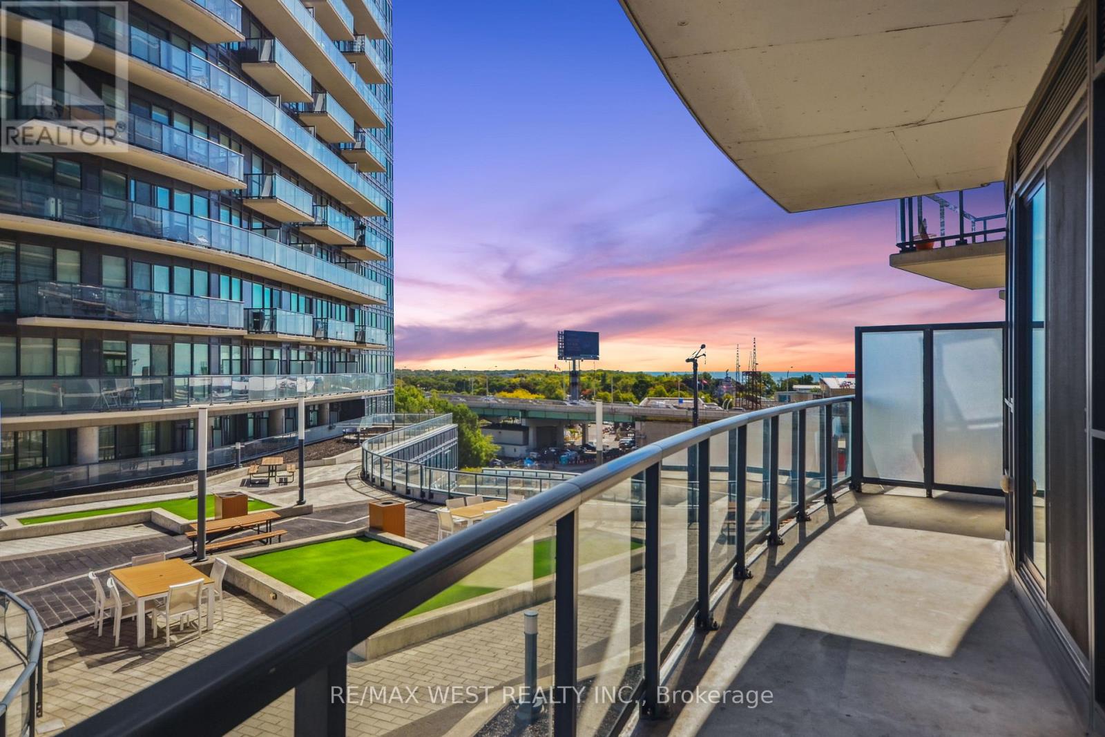 607 - 51 East Liberty Street, Toronto, Ontario  M6K 3P8 - Photo 6 - C12487754