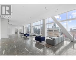 3910 - 488 UNIVERSITY AVENUE, Toronto, Ontario