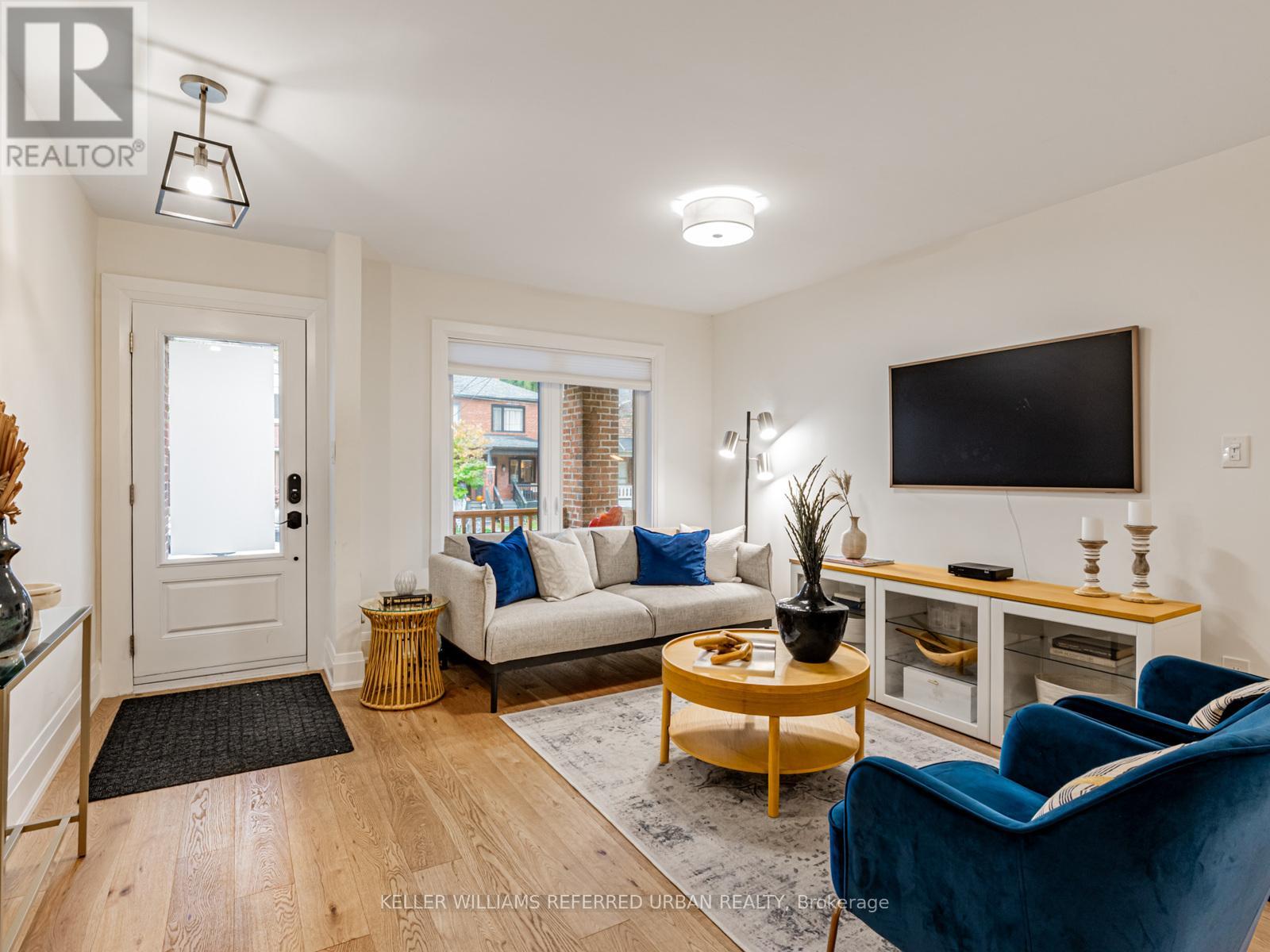 30 Le May Road, Toronto, Ontario  M4S 2X3 - Photo 5 - C12487769