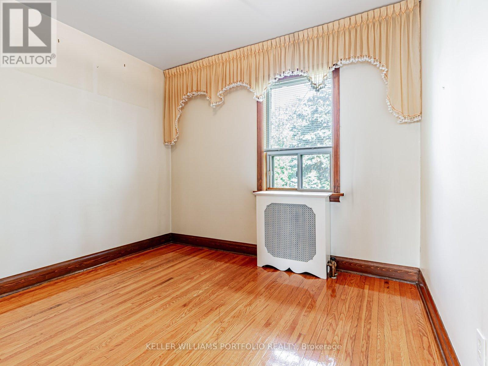 51 Glenavy Avenue, Toronto, Ontario  M4P 2T9 - Photo 18 - C12487786