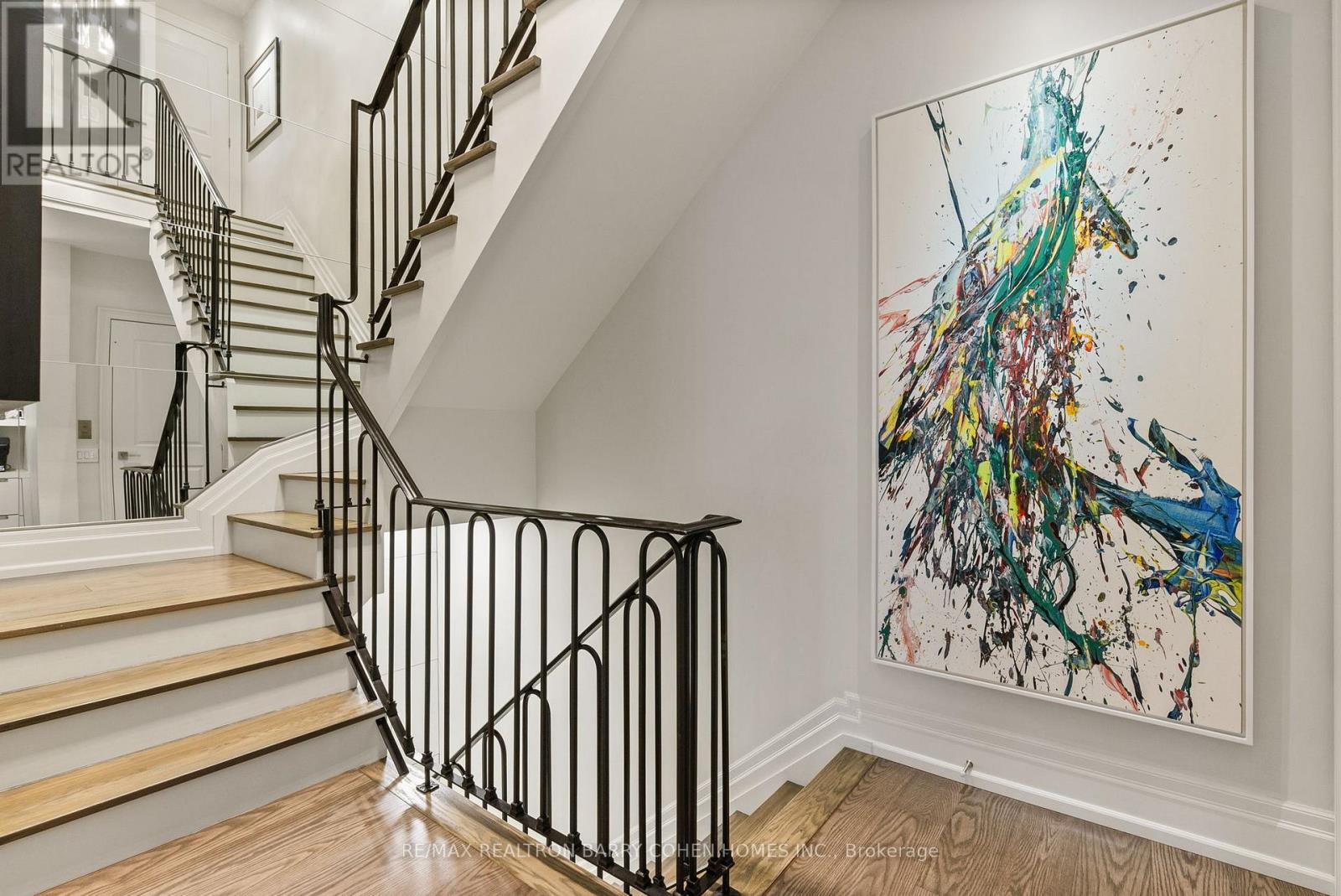 133 Pears Avenue, Toronto, Ontario  M5R 1T3 - Photo 19 - C12487824