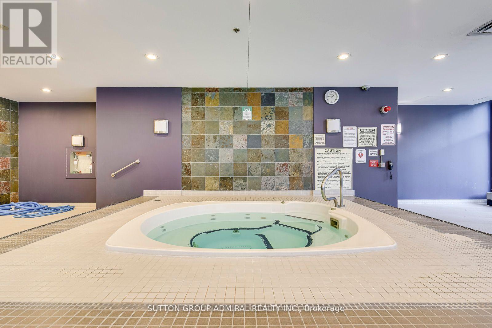 709 - 219 Fort York Boulevard, Toronto, Ontario  M5V 1B1 - Photo 23 - C12487844