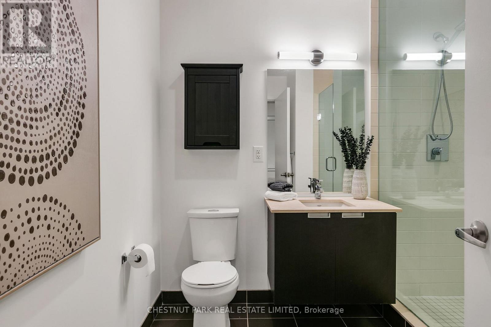 610 - 400 Wellington Street, Toronto, Ontario  M5V 0B5 - Photo 7 - C12487852