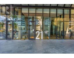 30 - 21 LAWREN HARRIS SQUARE, Toronto, Ontario