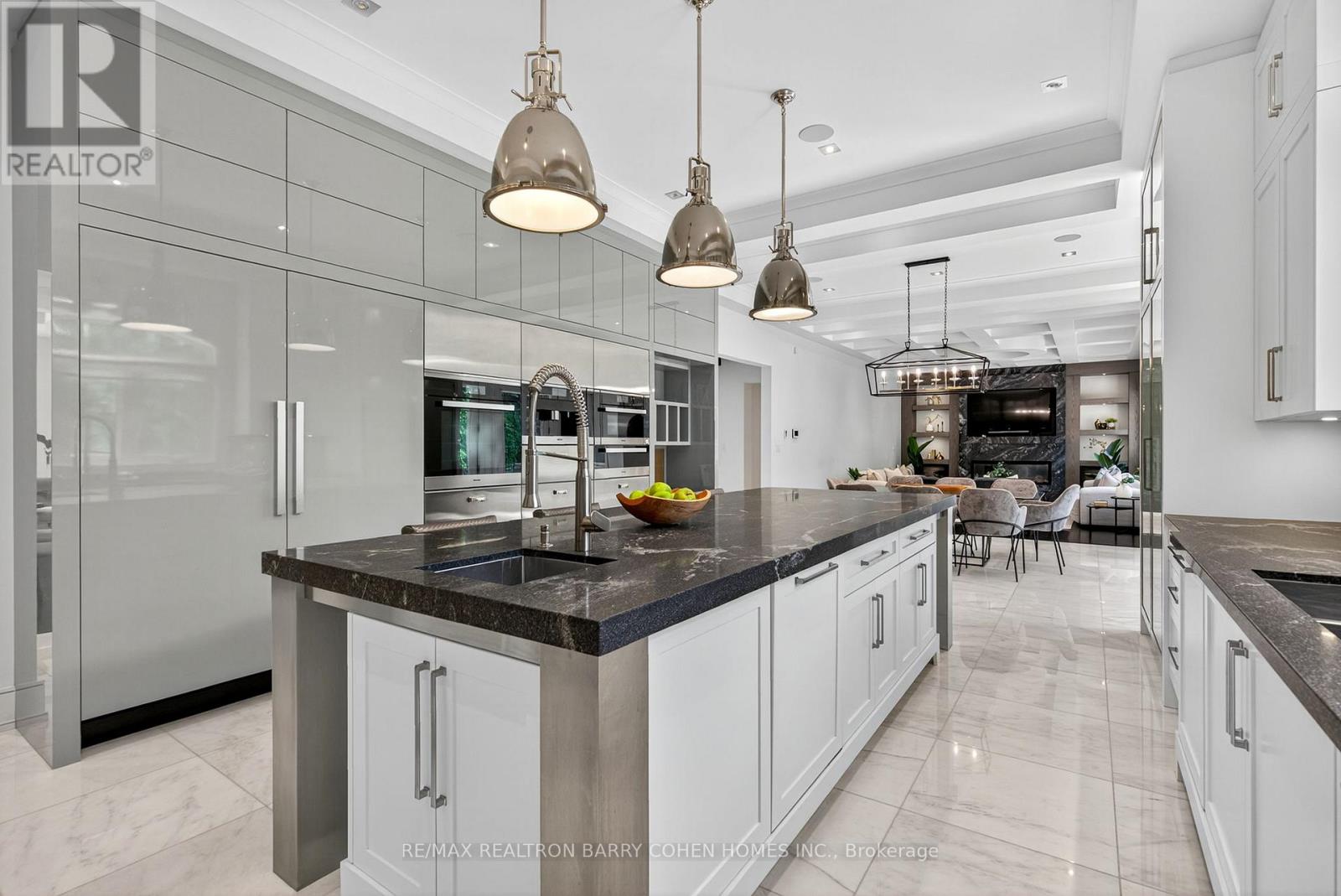 29 Junewood Crescent, Toronto, Ontario  M2L 2C3 - Photo 13 - C12487888