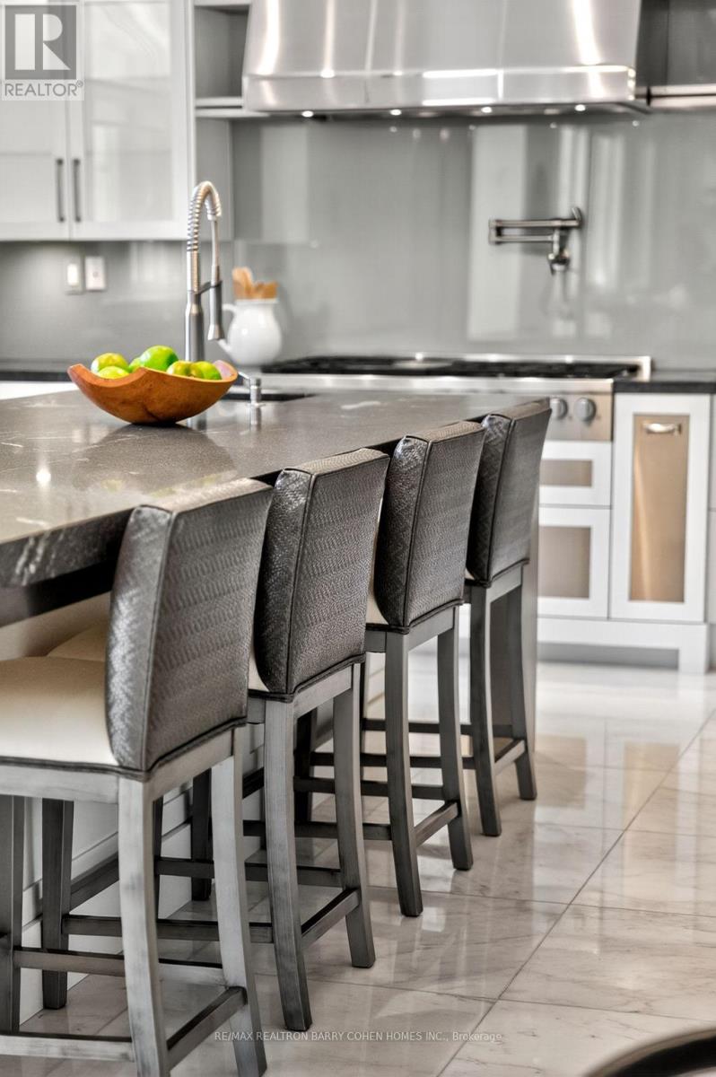 29 Junewood Crescent, Toronto, Ontario  M2L 2C3 - Photo 15 - C12487888