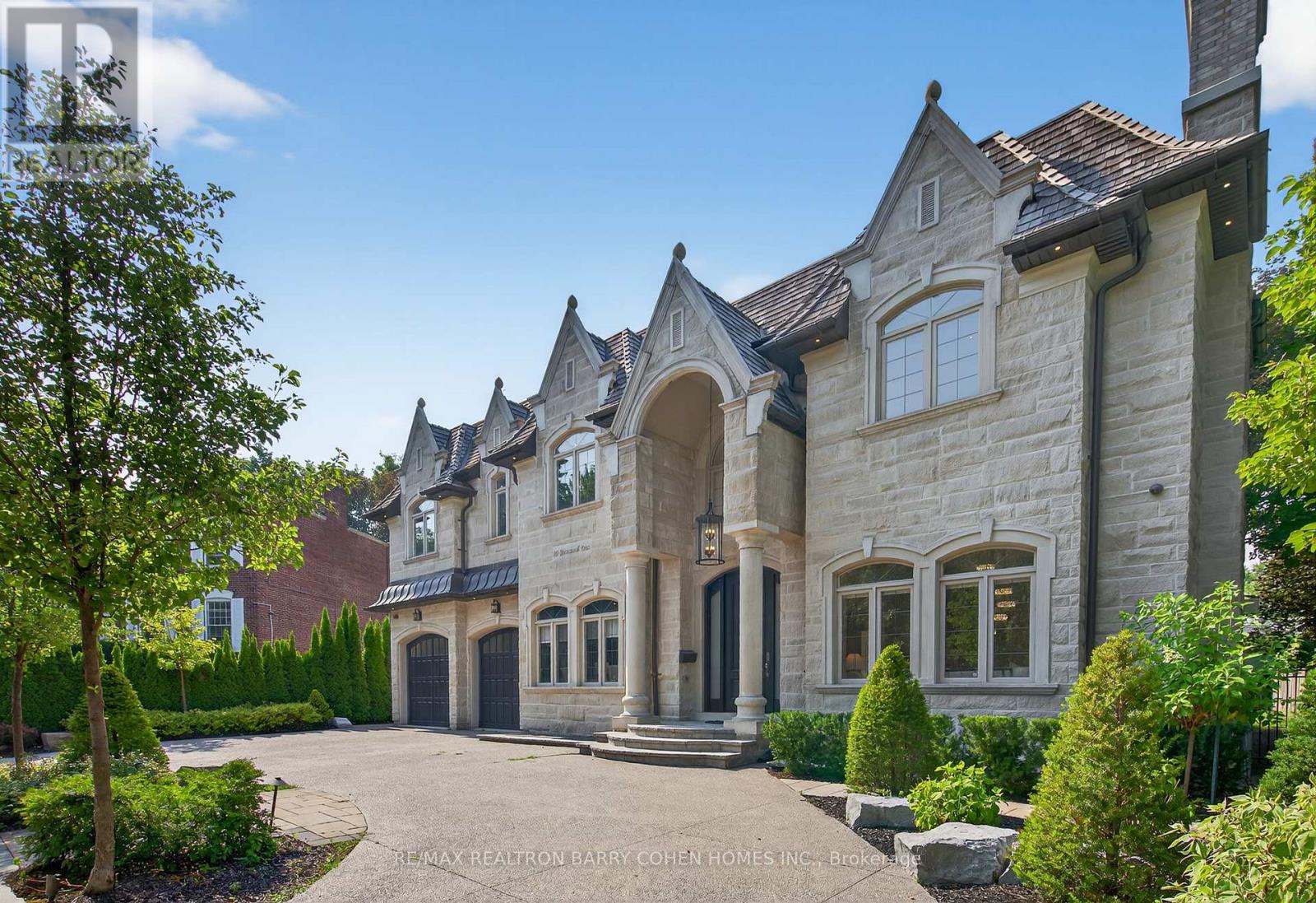 29 Junewood Crescent, Toronto, Ontario  M2L 2C3 - Photo 2 - C12487888