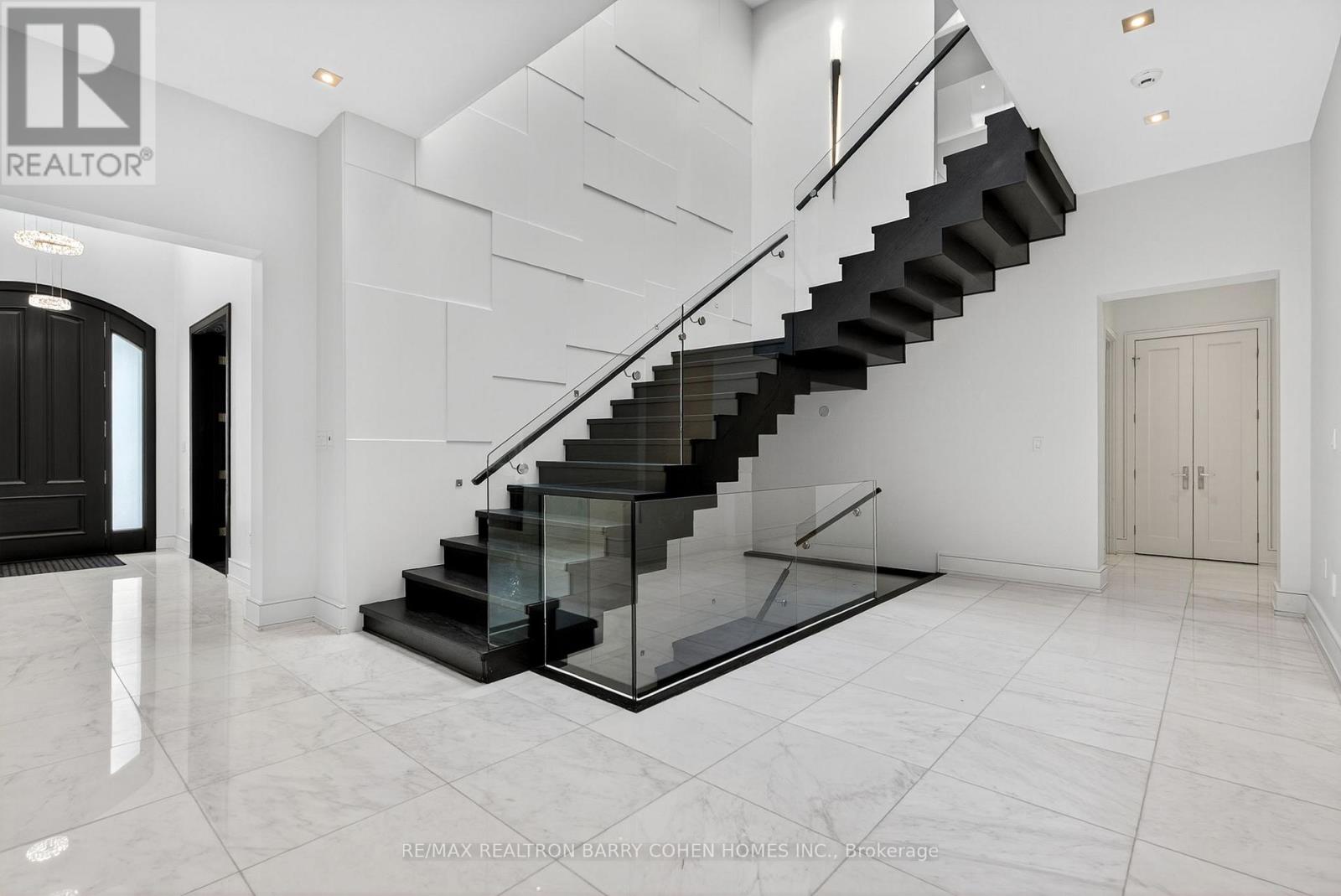 29 Junewood Crescent, Toronto, Ontario  M2L 2C3 - Photo 22 - C12487888