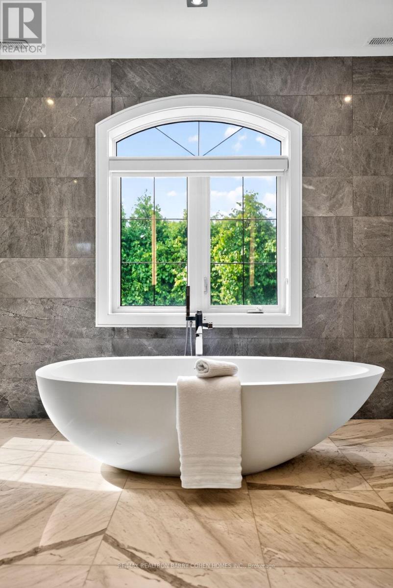 29 Junewood Crescent, Toronto, Ontario  M2L 2C3 - Photo 30 - C12487888